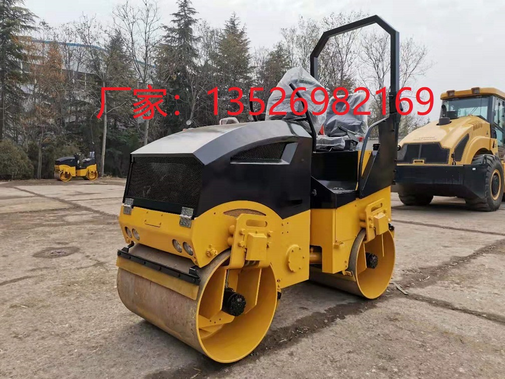 洛工2吨全液压压路机